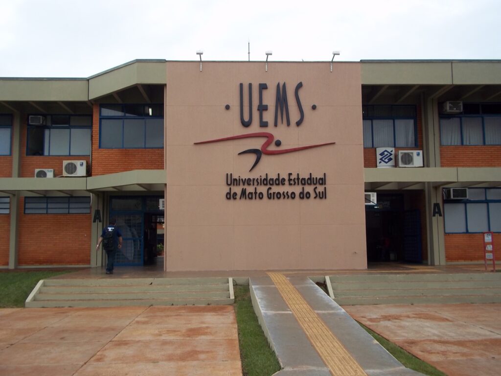 UEMS oferece mais de 1,1 mil vagas para transferência de estudantes em 14 cidades de MS