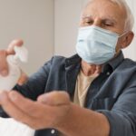 Médicos alertam para riscos da gripe em pessoas com mais de 60 anos
