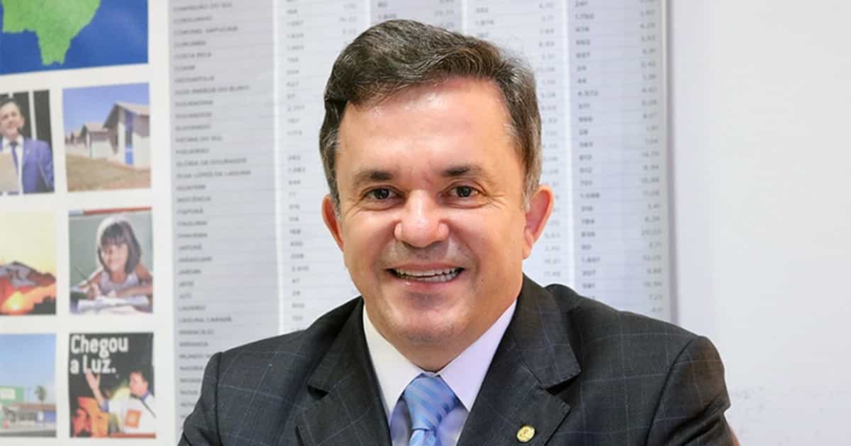 Vander Loubet anuncia diagnóstico de câncer de próstata e destaca importância da prevenção