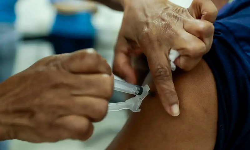 Itaporã sai na frente e inicia vacinação contra Chikungunya em MS
