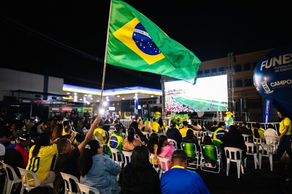 Servidores terão expediente reduzido nesta quarta (24) 
