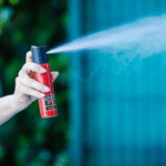 Nova lei permite spray de pimenta para defesa de mulheres maiores de 18 anos