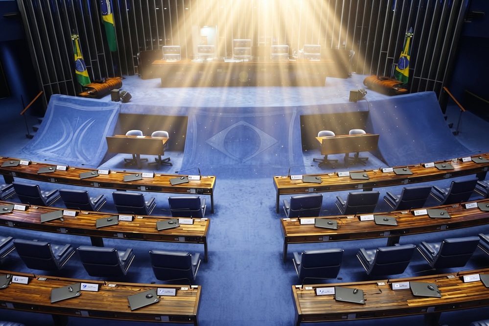 Pesquisa aponta empate técnico entre Vander Loubet e Capitão Contar na disputa pelo Senado em MS